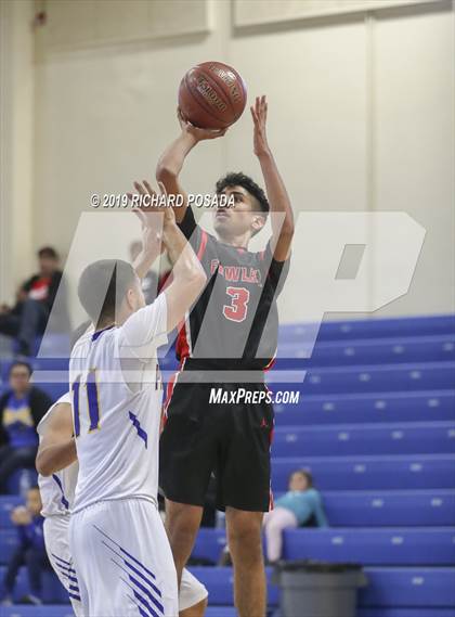 Thumbnail 2 in Fowler vs. Parlier (Parlier Tournament) photogallery.