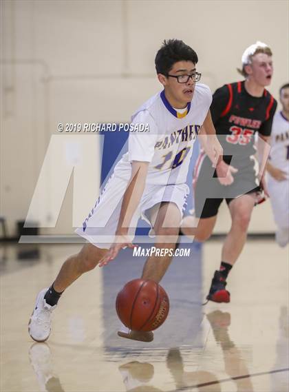 Thumbnail 2 in Fowler vs. Parlier (Parlier Tournament) photogallery.