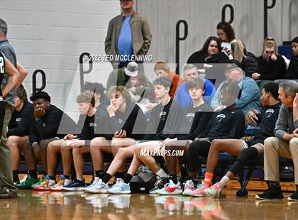 Thumbnail 2 in Concord vs Bigelow (MVE Holiday Tournament Championship)) photogallery.