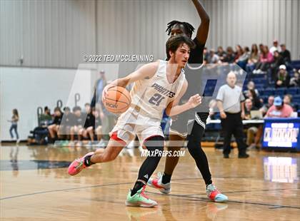 Thumbnail 3 in Concord vs Bigelow (MVE Holiday Tournament Championship)) photogallery.