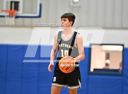 Thumbnail 2 in Concord vs Bigelow (MVE Holiday Tournament Championship)) photogallery.
