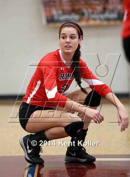 Thumbnail 2 in Romeo vs. Grosse Pointe South photogallery.