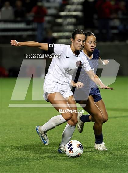 Thumbnail 3 in South Point vs. Western Alamance (NCHSAA 3A Championship) photogallery.