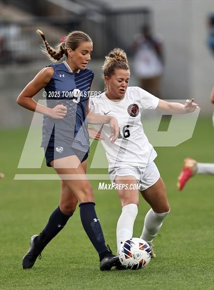 Thumbnail 1 in South Point vs. Western Alamance (NCHSAA 3A Championship) photogallery.