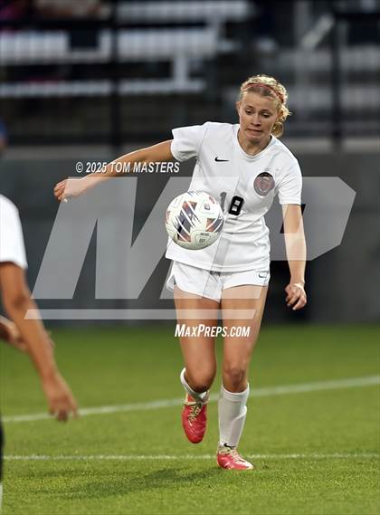 Thumbnail 1 in South Point vs. Western Alamance (NCHSAA 3A Championship) photogallery.