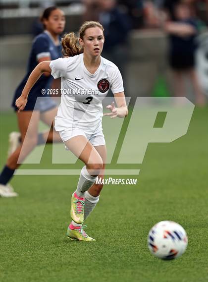 Thumbnail 2 in South Point vs. Western Alamance (NCHSAA 3A Championship) photogallery.