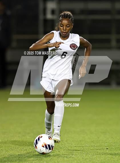 Thumbnail 3 in South Point vs. Western Alamance (NCHSAA 3A Championship) photogallery.