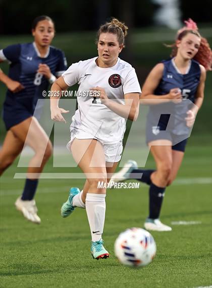 Thumbnail 2 in South Point vs. Western Alamance (NCHSAA 3A Championship) photogallery.