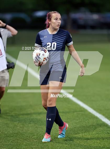 Thumbnail 1 in South Point vs. Western Alamance (NCHSAA 3A Championship) photogallery.