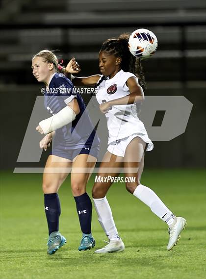 Thumbnail 2 in South Point vs. Western Alamance (NCHSAA 3A Championship) photogallery.