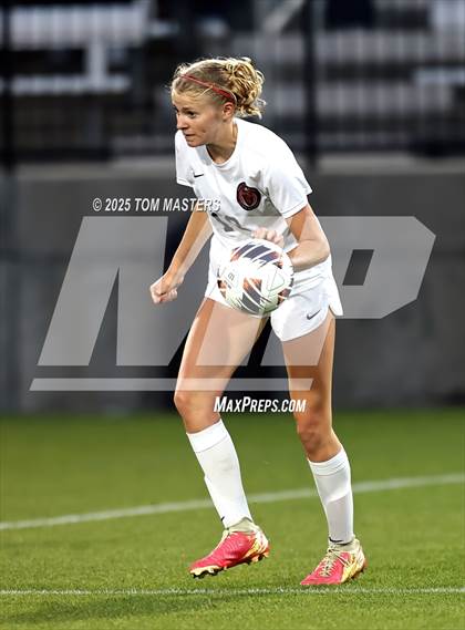 Thumbnail 2 in South Point vs. Western Alamance (NCHSAA 3A Championship) photogallery.
