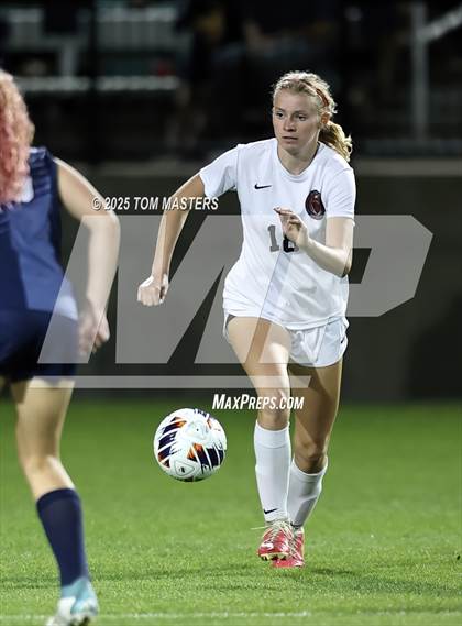 Thumbnail 2 in South Point vs. Western Alamance (NCHSAA 3A Championship) photogallery.