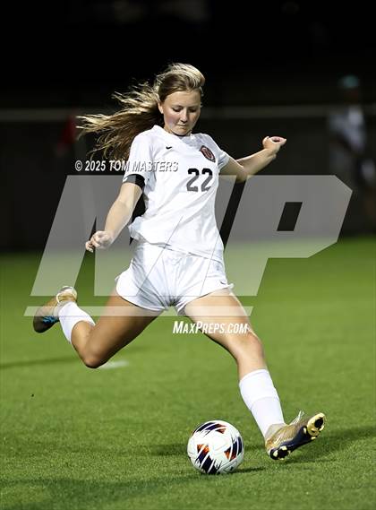 Thumbnail 3 in South Point vs. Western Alamance (NCHSAA 3A Championship) photogallery.