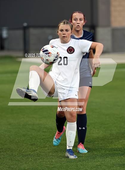 Thumbnail 3 in South Point vs. Western Alamance (NCHSAA 3A Championship) photogallery.