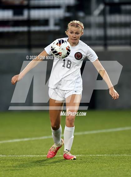 Thumbnail 3 in South Point vs. Western Alamance (NCHSAA 3A Championship) photogallery.