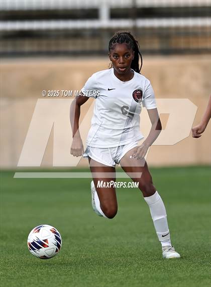 Thumbnail 3 in South Point vs. Western Alamance (NCHSAA 3A Championship) photogallery.