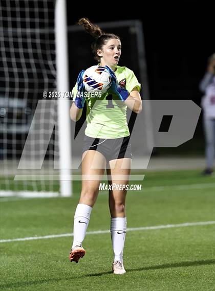 Thumbnail 2 in South Point vs. Western Alamance (NCHSAA 3A Championship) photogallery.