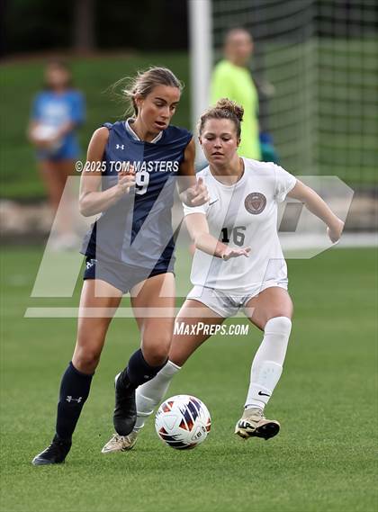 Thumbnail 3 in South Point vs. Western Alamance (NCHSAA 3A Championship) photogallery.