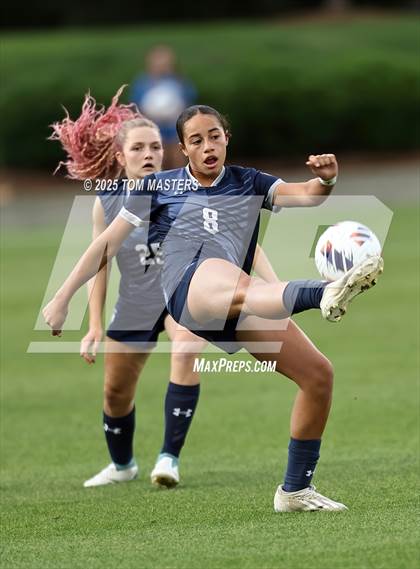 Thumbnail 2 in South Point vs. Western Alamance (NCHSAA 3A Championship) photogallery.