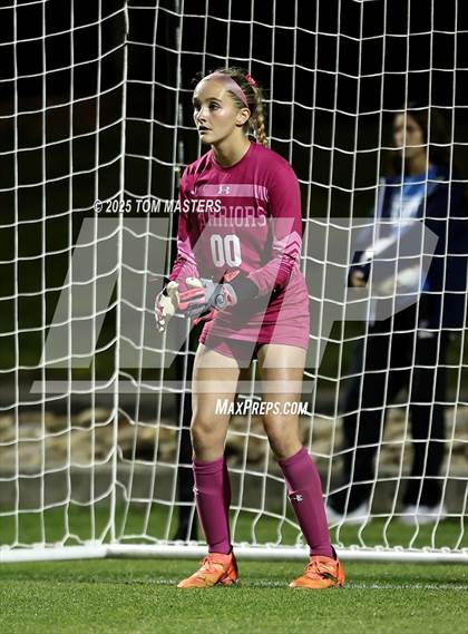 Thumbnail 2 in South Point vs. Western Alamance (NCHSAA 3A Championship) photogallery.