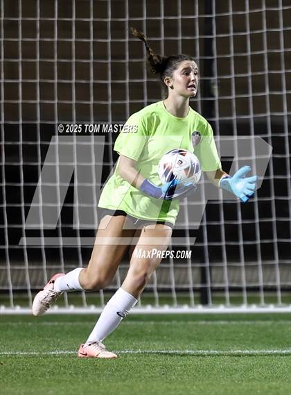 Thumbnail 2 in South Point vs. Western Alamance (NCHSAA 3A Championship) photogallery.
