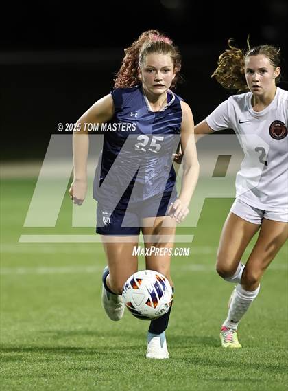 Thumbnail 3 in South Point vs. Western Alamance (NCHSAA 3A Championship) photogallery.