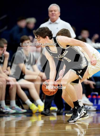 Thumbnail 3 in Guyer vs Keller photogallery.
