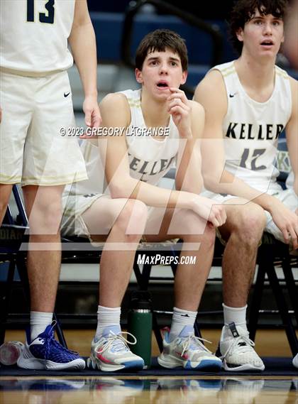 Thumbnail 2 in Guyer vs Keller photogallery.