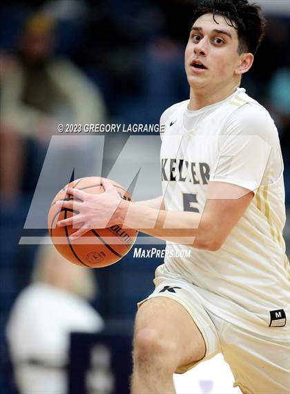 Thumbnail 3 in Guyer vs Keller photogallery.