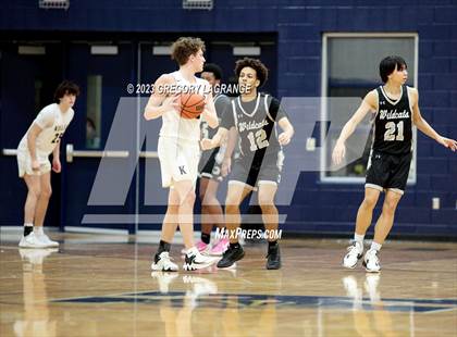 Thumbnail 2 in Guyer vs Keller photogallery.