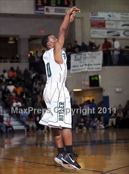 Thumbnail 1 in Huntsville vs. Butler photogallery.