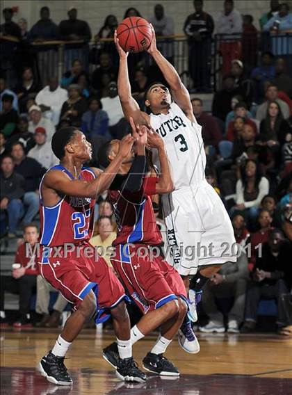 Thumbnail 2 in Huntsville vs. Butler photogallery.