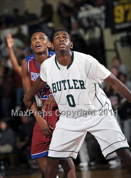 Thumbnail 3 in Huntsville vs. Butler photogallery.