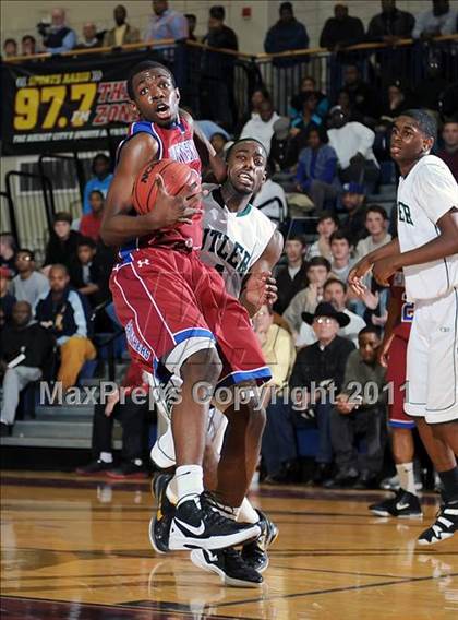 Thumbnail 2 in Huntsville vs. Butler photogallery.