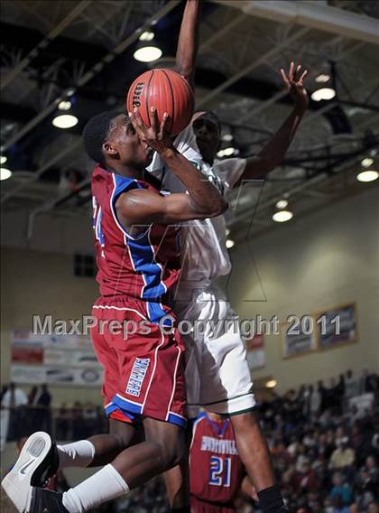 Thumbnail 1 in Huntsville vs. Butler photogallery.