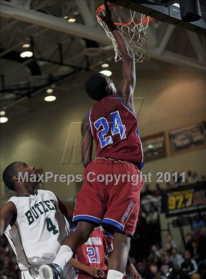 Thumbnail 3 in Huntsville vs. Butler photogallery.