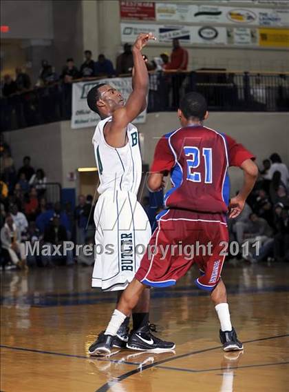 Thumbnail 1 in Huntsville vs. Butler photogallery.