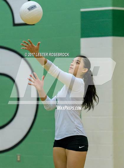 Thumbnail 2 in Floresville vs. Pearsall (Pearsall VB Tournament) photogallery.