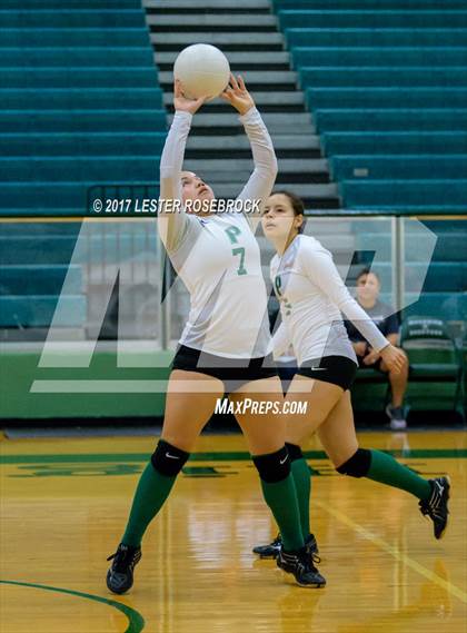 Thumbnail 2 in Floresville vs. Pearsall (Pearsall VB Tournament) photogallery.