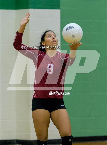 Thumbnail 3 in Floresville vs. Pearsall (Pearsall VB Tournament) photogallery.