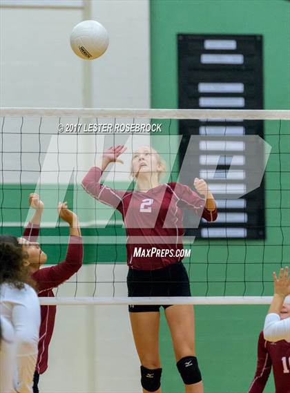 Thumbnail 1 in Floresville vs. Pearsall (Pearsall VB Tournament) photogallery.