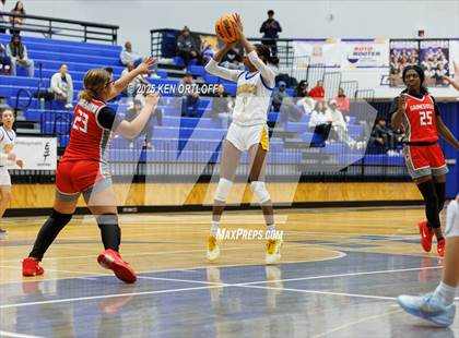 Thumbnail 1 in Gainesville @ Chattahoochee photogallery.