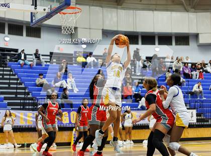 Thumbnail 1 in Gainesville @ Chattahoochee photogallery.