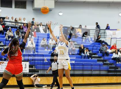 Thumbnail 1 in Gainesville @ Chattahoochee photogallery.