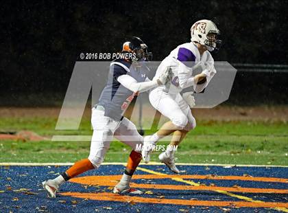 Thumbnail 3 in Lake Braddock @ West Springfield photogallery.