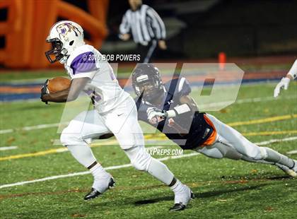 Thumbnail 1 in Lake Braddock @ West Springfield photogallery.