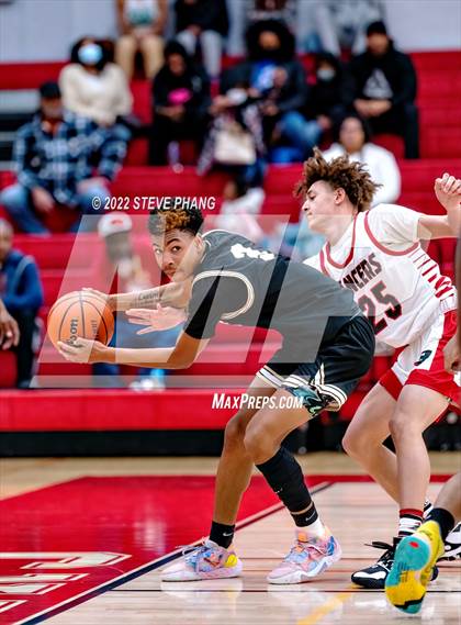 Thumbnail 1 in Chavez @ Cordova (Cordova Christmas Classic) photogallery.