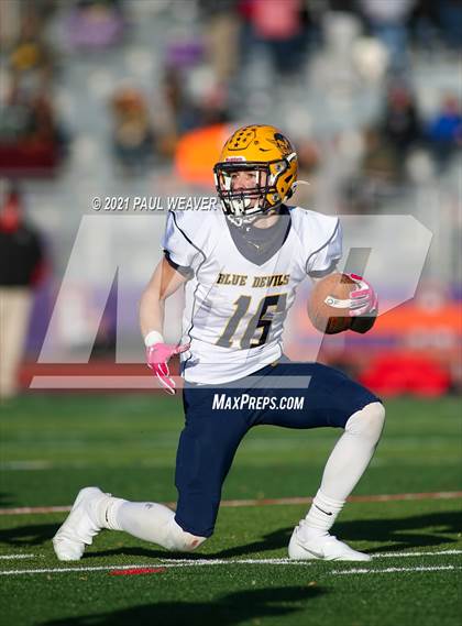 Thumbnail 2 in Old Forge vs. Canton (PIAA Class A Quarterfinal) photogallery.