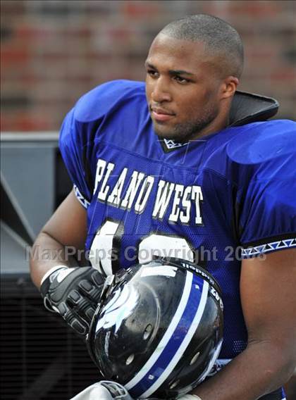 Thumbnail 2 in Carroll @ Plano West photogallery.