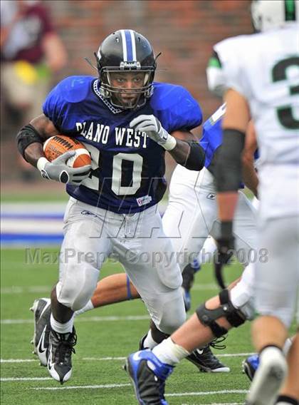 Thumbnail 3 in Carroll @ Plano West photogallery.